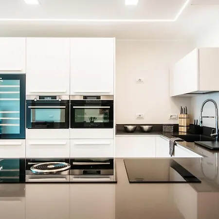 Luxury Lake View Apartamento