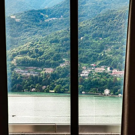Luxury Lake View Carate Urio