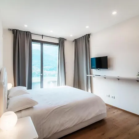 Luxury Lake View Apartamento *