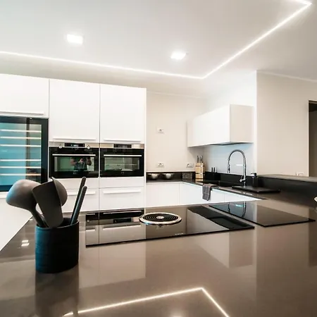 Luxury Lake View Carate Urio